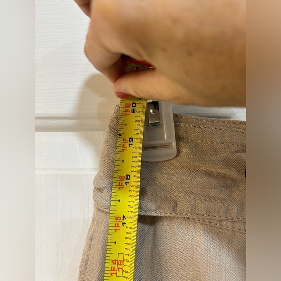 Banana Republic 100% Linen Short Skirt Lined Back Zip Khaki Belted Waist Size 4 - Picture 9 of 10